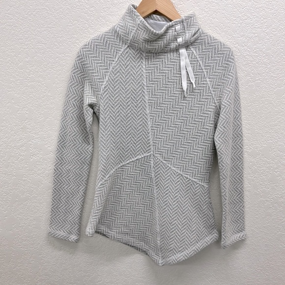 PrAna Mattea Sweater in Light Gray Wool Blend XS - Picture 4 of 14